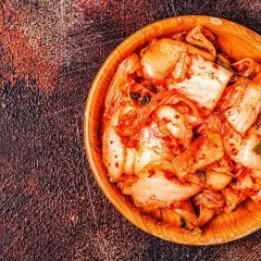 Jak się robi kimchi - prosty przepis na domowe kimchi, które zachwyci