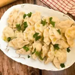 Pyszne pierogi po góralsku z bryndzą - tradycyjny przepis krok po kroku