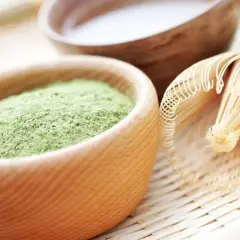 Matcha co to znaczy? Odkryj znaczenie i zdrowotne korzyści tej herbaty