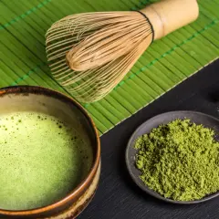 Matcha z czym pić, aby wydobyć jej najlepszy smak i aromat