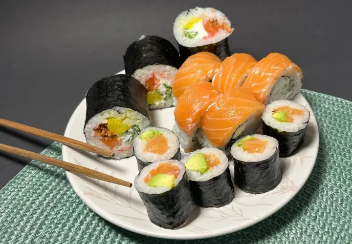 Jaki serek do sushi? Odkryj idealne smaki dla wyjątkowych potraw