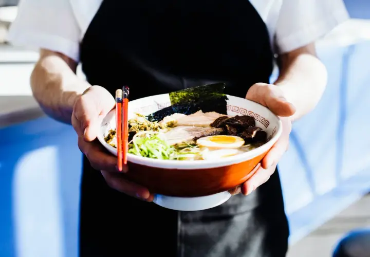 Ile kosztuje ramen? Ceny w Polsce i Japonii, które zaskakują