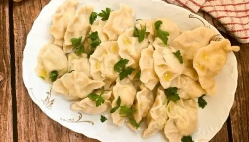 Pyszne pierogi po góralsku z bryndzą - tradycyjny przepis krok po kroku