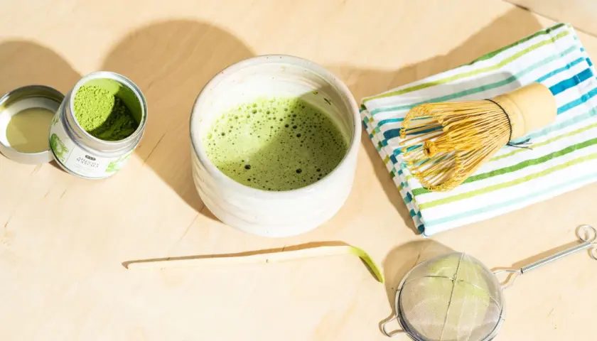 Co to matcha? Odkryj jej zdrowotne korzyści i tajemnice produkcji