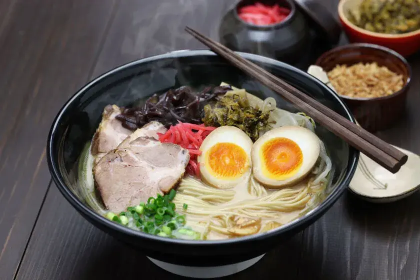 Gdzie kupić makaron ramen? Poznaj najlepsze miejsca i oferty