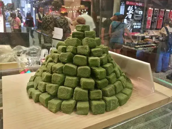 Zdjęcie Co to mochi? Poznaj tajemnice japońskiego przysmaku i jego rodzaje
