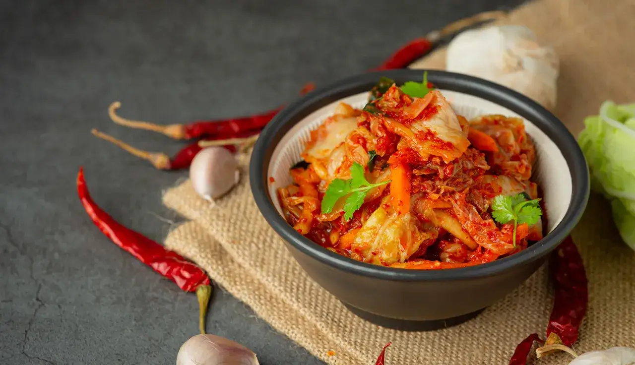 Zdjęcie Gdzie kupić kimchi w Warszawie? Sprawdź najlepsze miejsca!